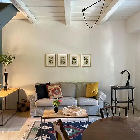 Kovirag Panzio Köveskál