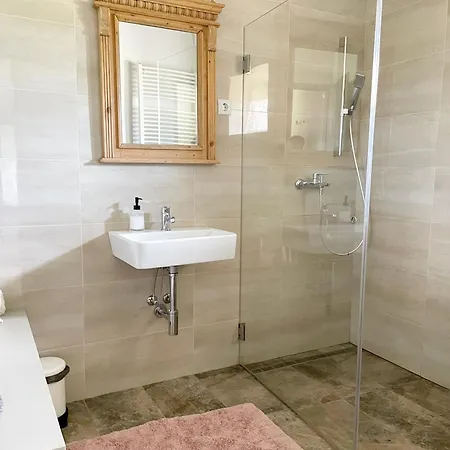 Kovirag Panzio Guest house