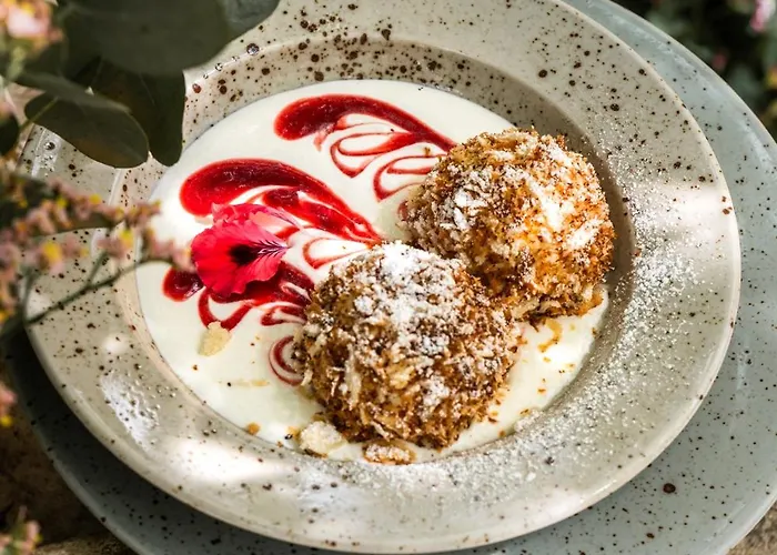 Kovirag Panzio 3* Köveskál