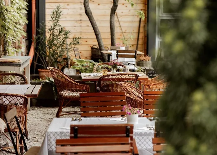 Kovirag Panzio Pensjonat Köveskál