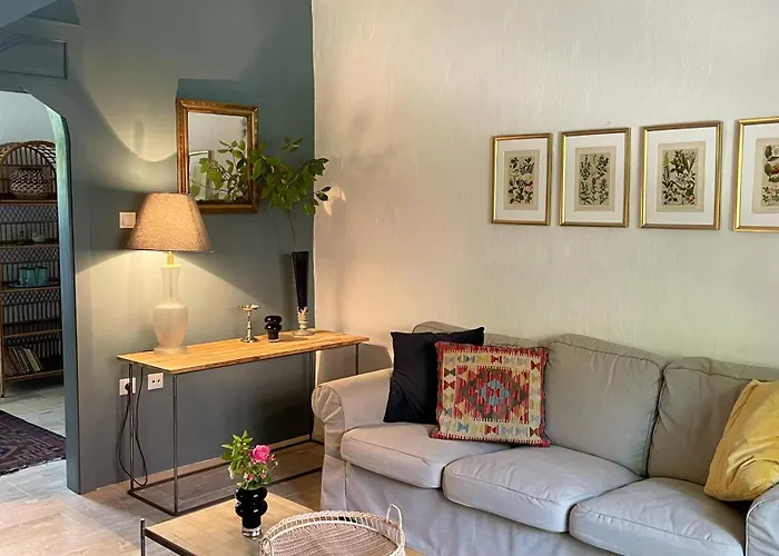 Kovirag Panzio 3* Köveskál